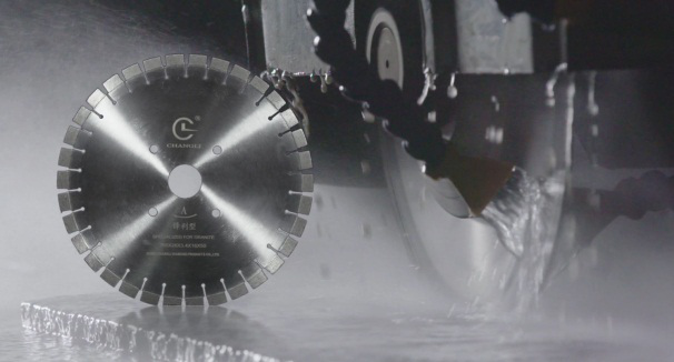 你知道嗎？金剛石濃度影響著馬路切割片的性能！