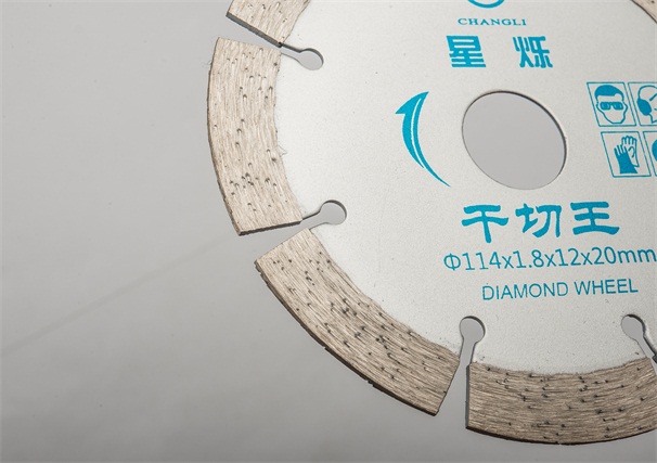 石材鋸片加工的石材復合板有哪些優(yōu)點呢